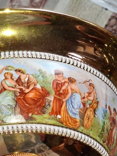 Beautiful Old Large Italian Porcelain Bowl Hand made in Italy Florentine, Very rare to get in this condition, no chips or cracks, Postage Available or Collection