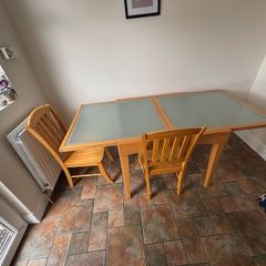 Kitchen Table and 4x Chairs