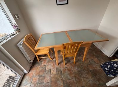 Kitchen Table and 4x Chairs