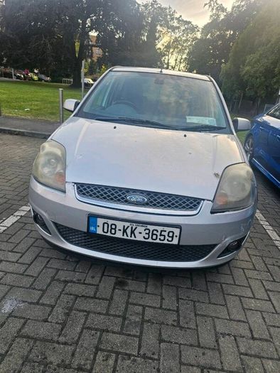 2007 Toyota Yaris & 2008 Ford Focus