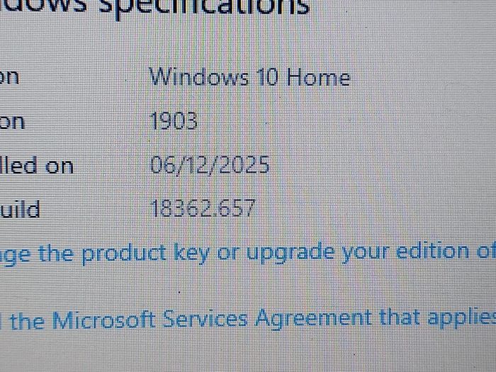HP 15.6 inch Laptop, Model 15-bw066sa, AMD A6-9220 Radeon R4, 5 Compute Cores 2C + 3G, 2.5GHz, 4GB Ram, 1 Terrabyte HDD,Windows 10, Microsoft Edge, Chrome and VLC