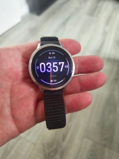 Garmin Venu 4- 41mm  smart watch