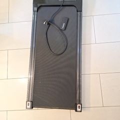 Motorised treadmill with LED display