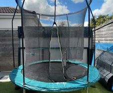 Trampoline