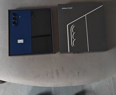 Samsung ZFold 7 Shadow Blue 256gb Grade A 3 Battery Cycles Samsung Warranty