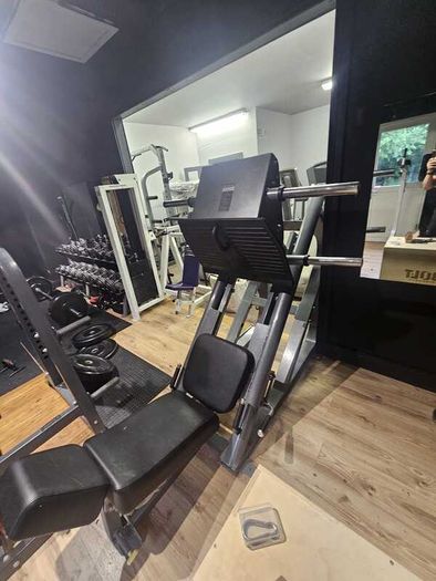 Leg press For sale