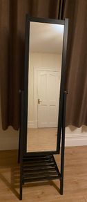 Free standing mirror