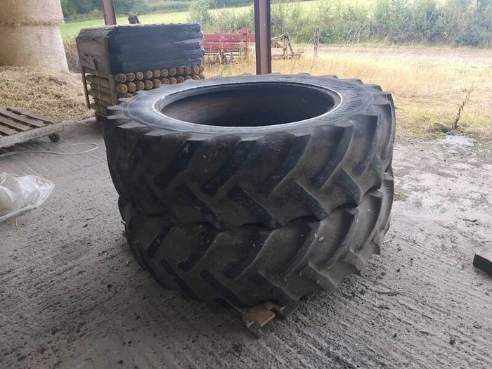 Tyres off ford 7610's