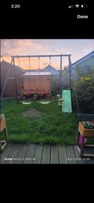 Free swing set
