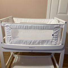 White SnuzPod 3 Bedside Crib and EXTRAS