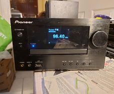 Pioneer Network CD Receiver, Model XC-HM71-K, Radio, CD, IPOD, USB, Wireless Internet Music & Radio, Only one speaker and no remote control