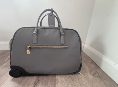 Tumi