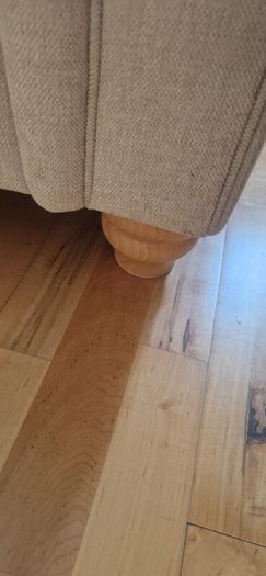 4 seater sofa and 2 armchairs