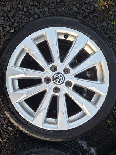 18" Vw Alloys with tyres