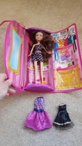 Sparkle Girlz Doll & Wardrobe bag