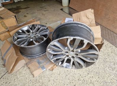 21' Range Rover alloys