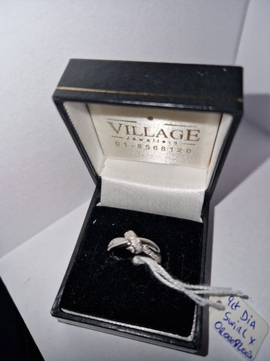 9ct dia sapphire