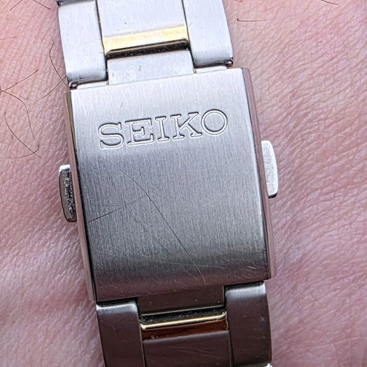 Seiko SGEH42P1 Sapphire Crystal Two-Tone Quartz