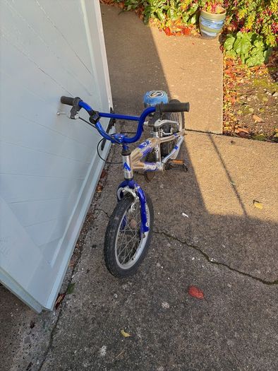 Kids bike