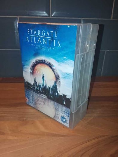 Stargate Atlantis: The Complete Series 1-5 DVD Boxset (Read Description / 1 Disc Missing)