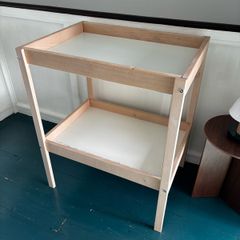 IKEA Sniglar Changing Table