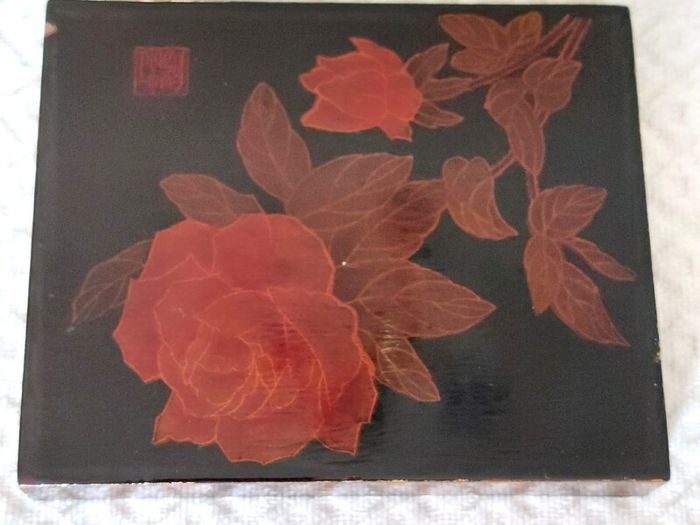 2 x Chinese Flower Themed Lacquered Boxes
