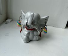 Vintage elephant jewellery holder