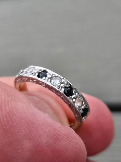 Vintage 9ct Gold Sapphire Eternity Ring