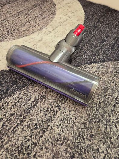 Dyson Motor Head