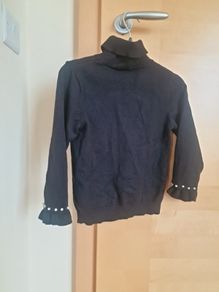 Bundle of 18 items ages 7 to 8
