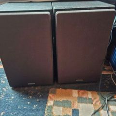 Hitachi Speakers