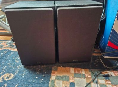 Hitachi Speakers