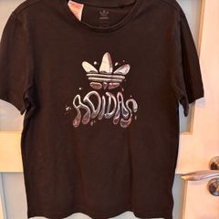 Adidas black tshirt