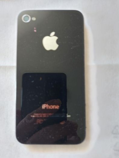 Apple Iphone 4, 8GB, Vodafone Network, in excellent condition and working Great