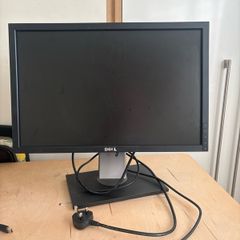 Dell P2210f Monitor 20" screen