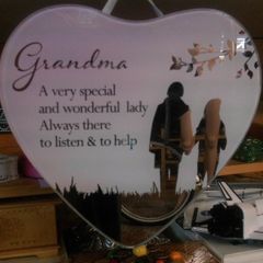 Sign for "grandma"