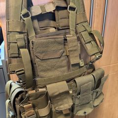 Flyye Industries Airsoft vest