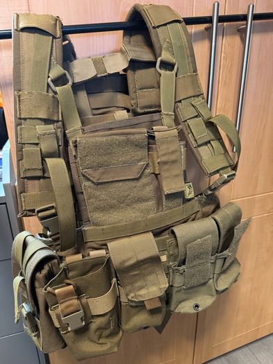 Flyye Industries Airsoft vest
