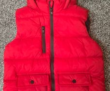 River Island boys  gilet age 4-5