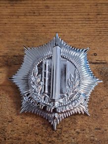 Vintage Dutch Police Badge for Dutch Municipal Police caps, obsolete - free standard postage