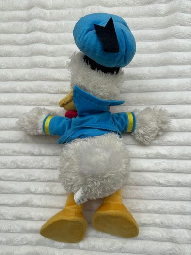 Disney Parks Donald Duck Approx 16" Soft Plush Rare Dirty Used Please look at the pictures