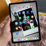 Ipad Air 5 generation 256gb with logitech keyboard Image 2