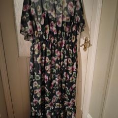 Yours London curve Plus Size Black Floral Print Maxi Smock Dress. Like new.