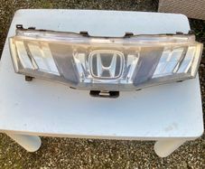 Honda Civic Mk8 grill 06-11