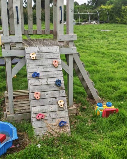 Kids Swing Set