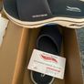 Mens Skechers flip flops Image 2