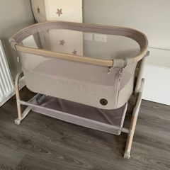 baby next to me iora air co-sleeper cot