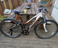 Carrera crossfire lady's bike