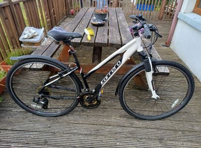 Carrera crossfire lady's bike