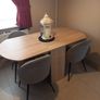 table and chairs Image 4